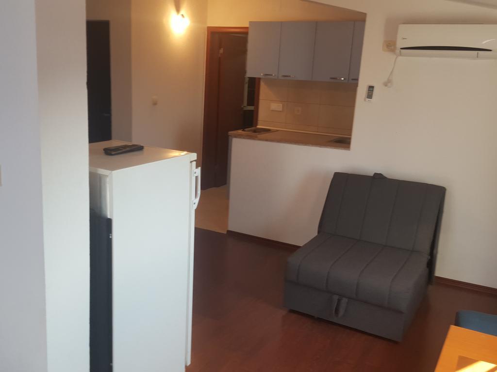 Buljarica Bay Apartments Petrovac 外观 照片