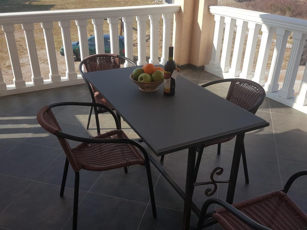 Buljarica Bay Apartments Petrovac 外观 照片