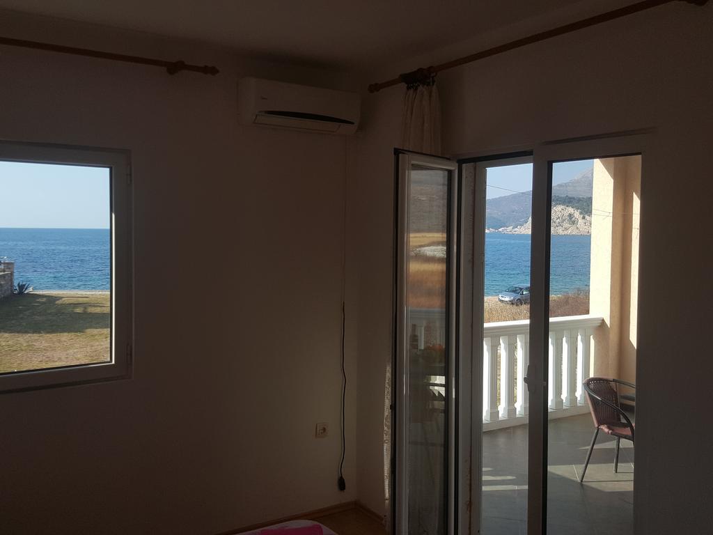 Buljarica Bay Apartments Petrovac 外观 照片
