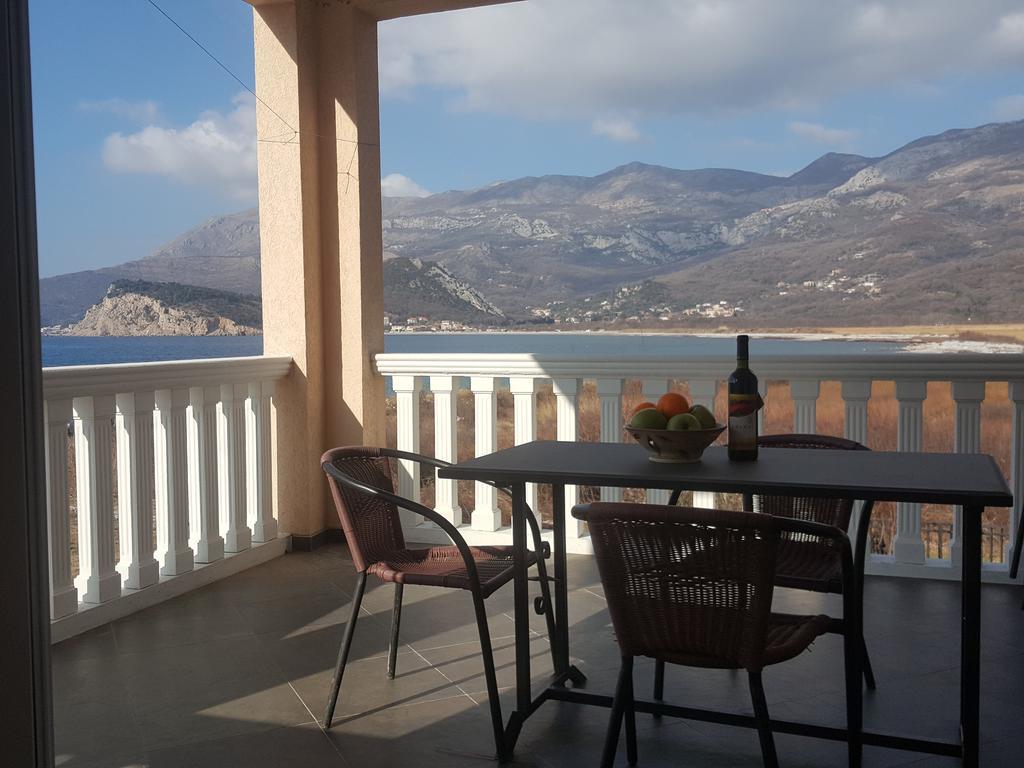 Buljarica Bay Apartments Petrovac 外观 照片